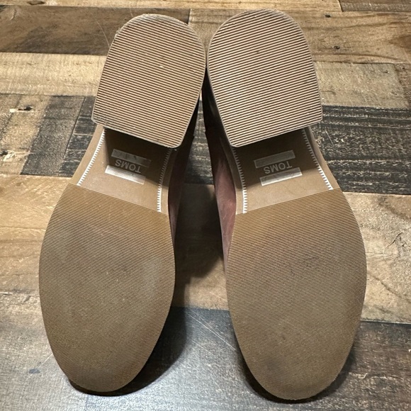 Toms Esme Leather Boots - Picture 5 of 9